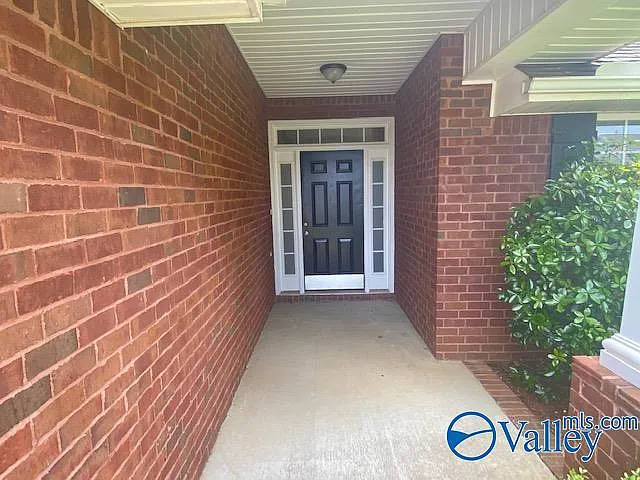 4828 Canterwood Dr SE — Photo 3