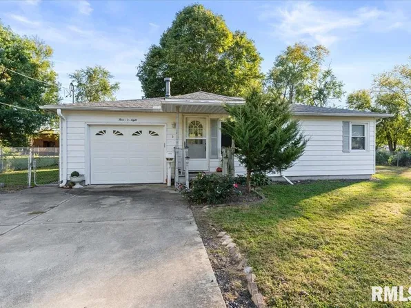 408 S Grand Ave, Chatham, IL 62629