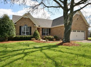 2502 English Hill Dr, Murfreesboro, TN 37130