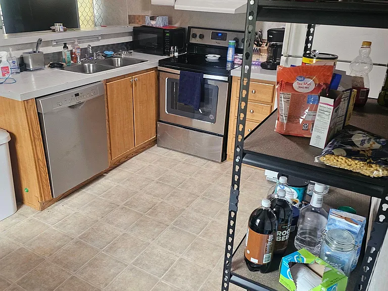14 Dunsinane Dr — Photo 28
