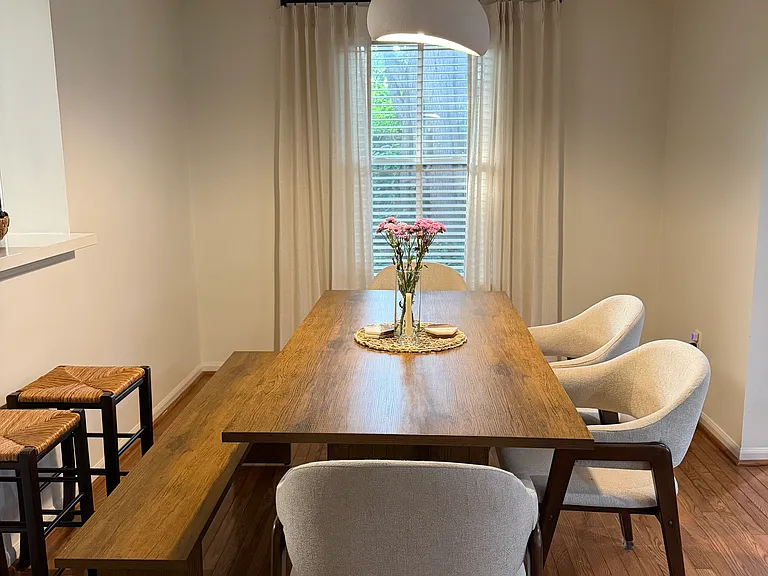 527 White Surf Dr — Photo 2