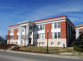 120 W Finney Ave APT M, Suffolk, VA 23434