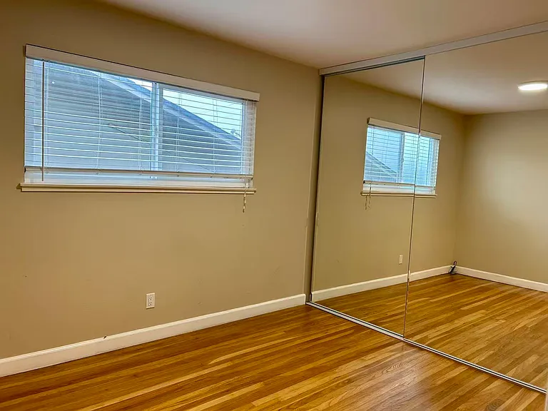 2611 Donegal Ave — Photo 19