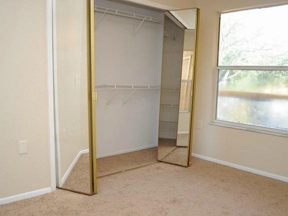 5th image of 5287 Images Cir APT 205
