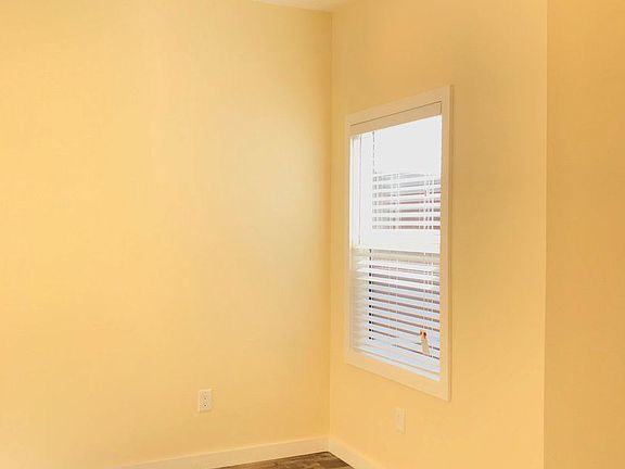 4th image of 125 Union Pl APT 2