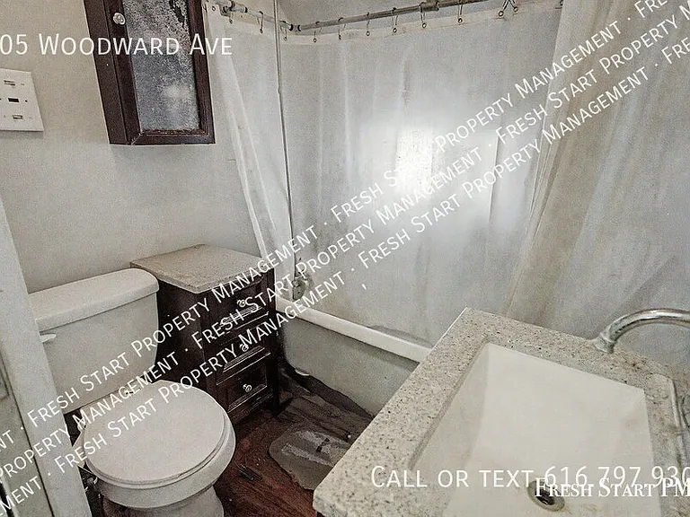 505 Woodward Ave — Photo 31