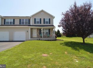 24 N Calais Dr, Reading, PA 19605