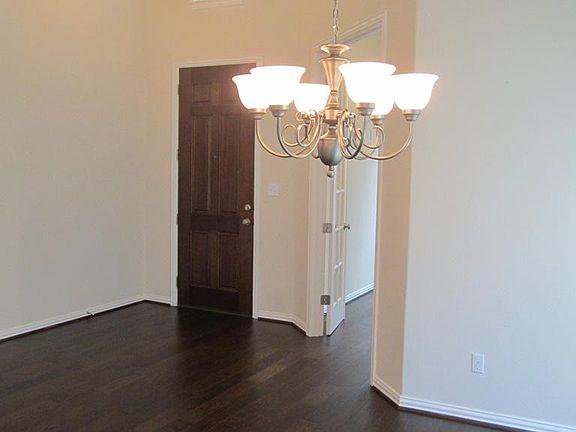 3rd image of 13566 Mesa Verde Dr