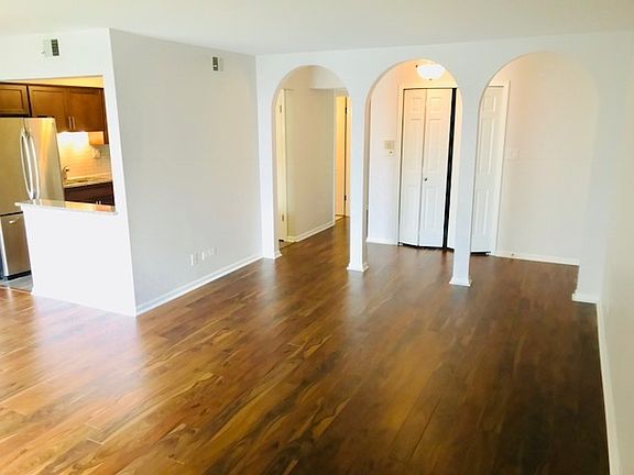 5th image of 4110 W 99th St APT C