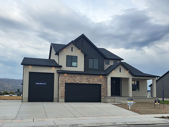 2nd image of 1036 E Ira Hodges Scenic Pkwy #14