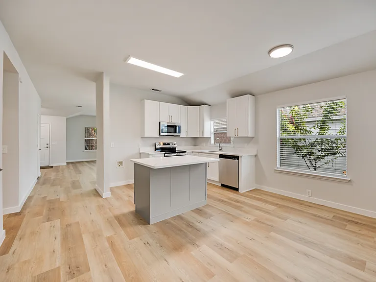 7127 Larkin Dr — Photo 7