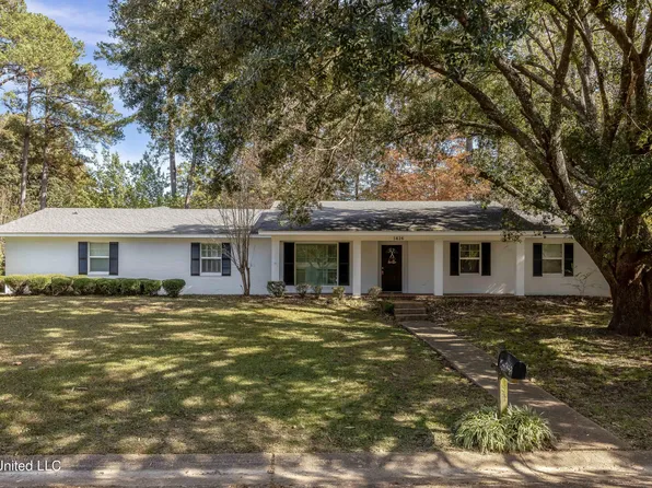 5426 Marblehead Dr, Jackson, MS 39211