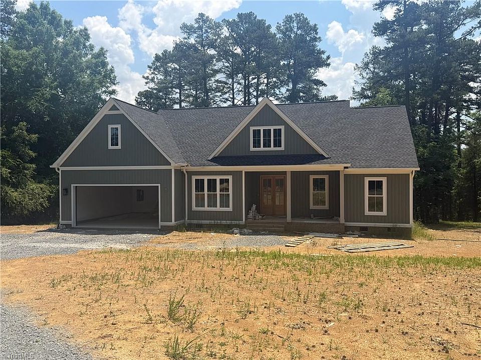 1st image of 136 Serenity Pointe