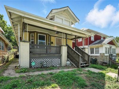 3743 Olive St, Kansas City, MO, 64109