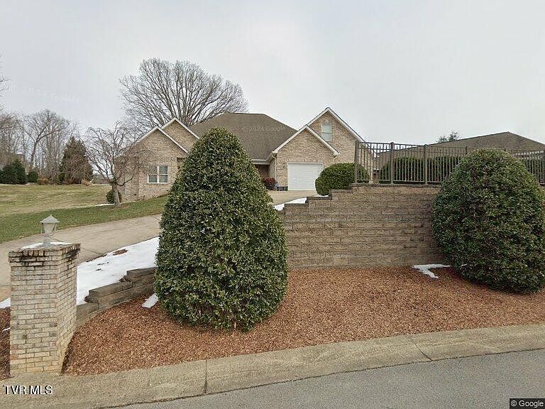 2nd image of 113 Grande Harbor Way
