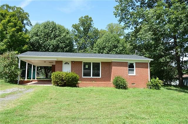 1st image of 2608 Hogan Dr