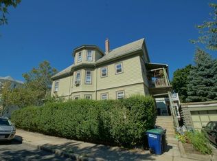 103 Pennsylvania Ave #1, Somerville, MA 02145