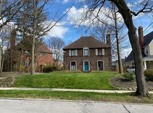 3379 Chalfant Rd, Shaker Heights, OH 44120