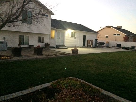 3rd image of 1462 N 180 W