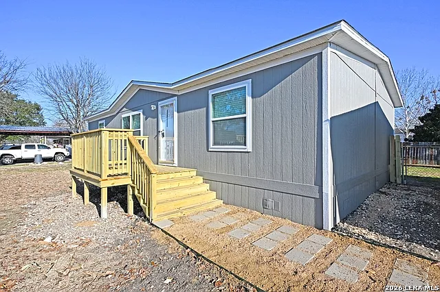 1358 Bartels Ct — Photo 3