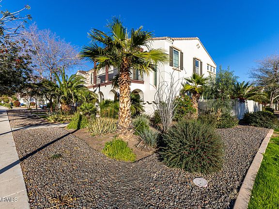 4th image of 13533 N 150TH Avenue