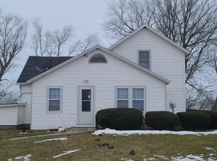 3330 S Watertown Rd, Oregon, IL 61061