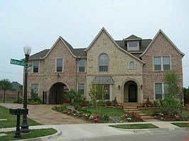 Home for Sale in Plano, Texas $1,350,000