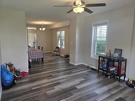 3rd image of 344 Mansion St Floor 2
