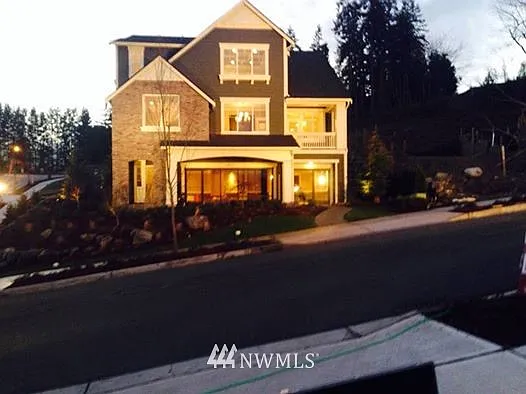 19215 NE 111th Place NE photo 1