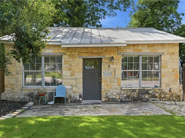1650 Katy St, New Braunfels, TX 78130