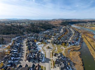 206 E Riviera Vw, Cochrane, AB T4C0Z2