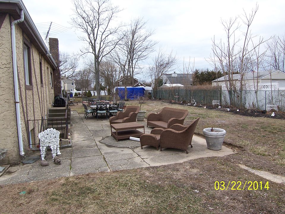 2nd image of 299 Liberty St