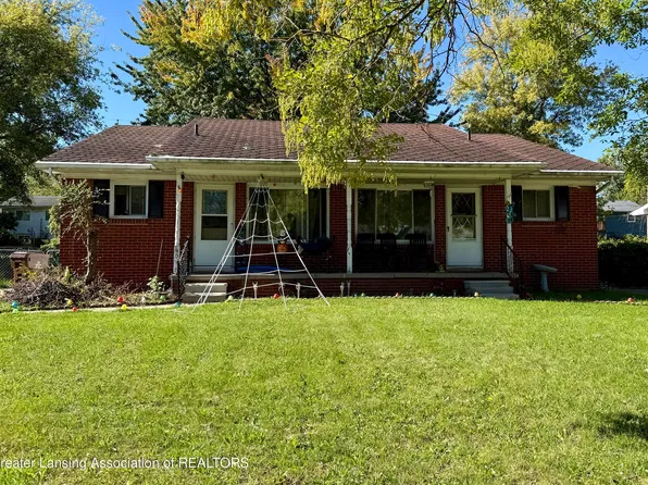 4016 Burchfield Dr, Lansing, MI 48910