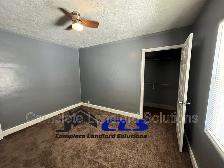 2225 1st Ave — Photo 6