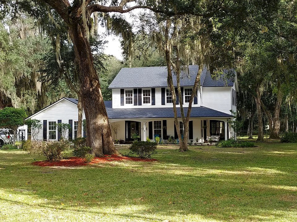 1st image of 8221 Forest Ct