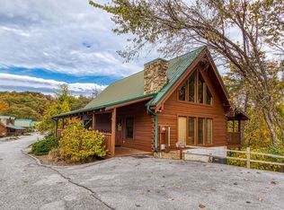 (Undisclosed Address), Sevierville, TN 37862