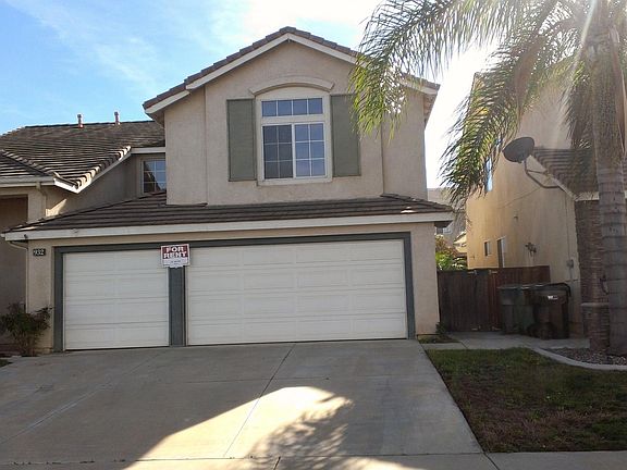 5th image of 932 Othello Ln