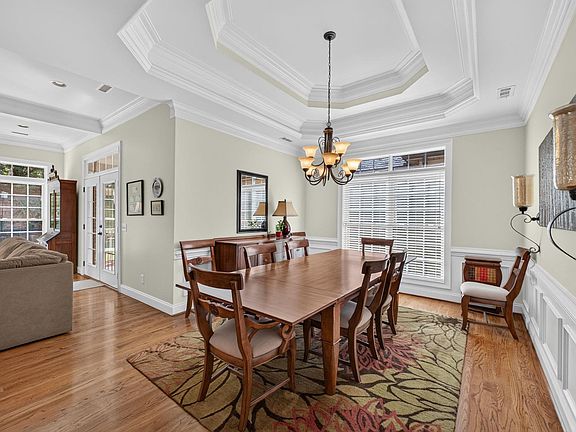 5th image of 108 Cottage Gate Ln