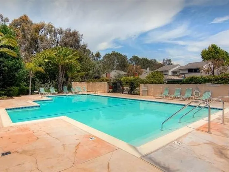 8133 Caminito Sonoma — Photo 2