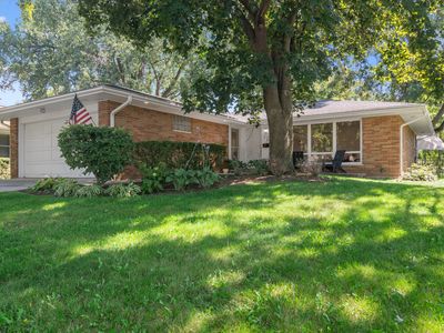 123 Monument Ave, Barrington, IL, 60010