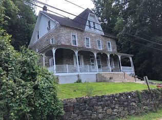 2741 Mount Rd, ASTON, PA 19014