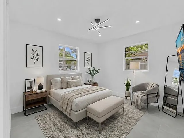3 bed, 2.0 bath, $4,100 — Photo 4