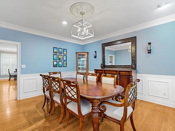 5th image of 5309 Oak Glade Ln