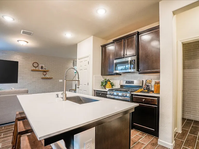 6319 E Riesling Dr — Photo 7