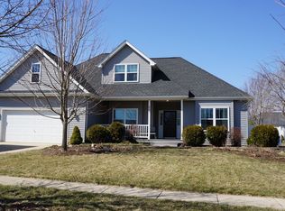 429 S Huntley St, Maple Park, IL 60151