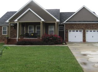 161 Lukes Ln, Jasper, TN 37347
