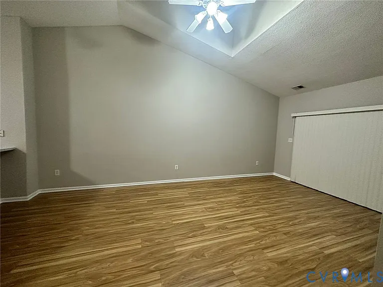 5442 Fuller Dr — Photo 13