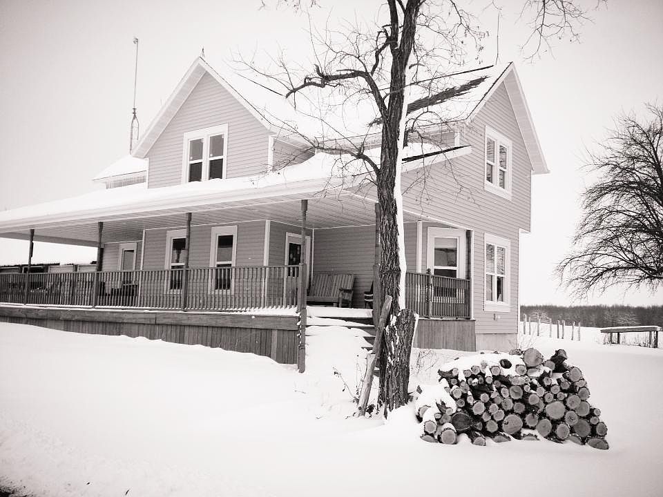 2nd image of 10904 Gill Rd