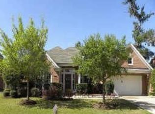 7930 Woodcrest Ct, Sugar Land, TX 77479