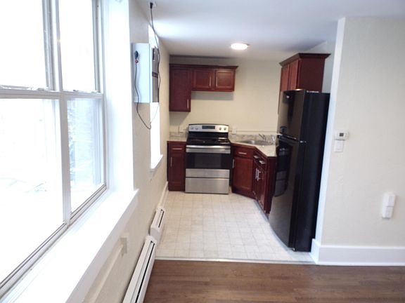3rd image of 377 Elmwood Ave #10